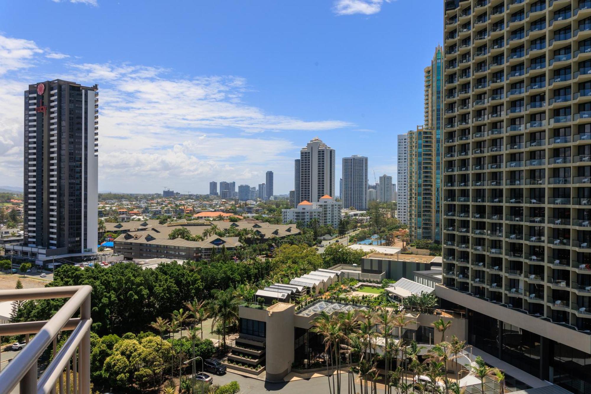 Holiday Holiday Crown Towers Χρυσή Ακτή Εξωτερικό φωτογραφία